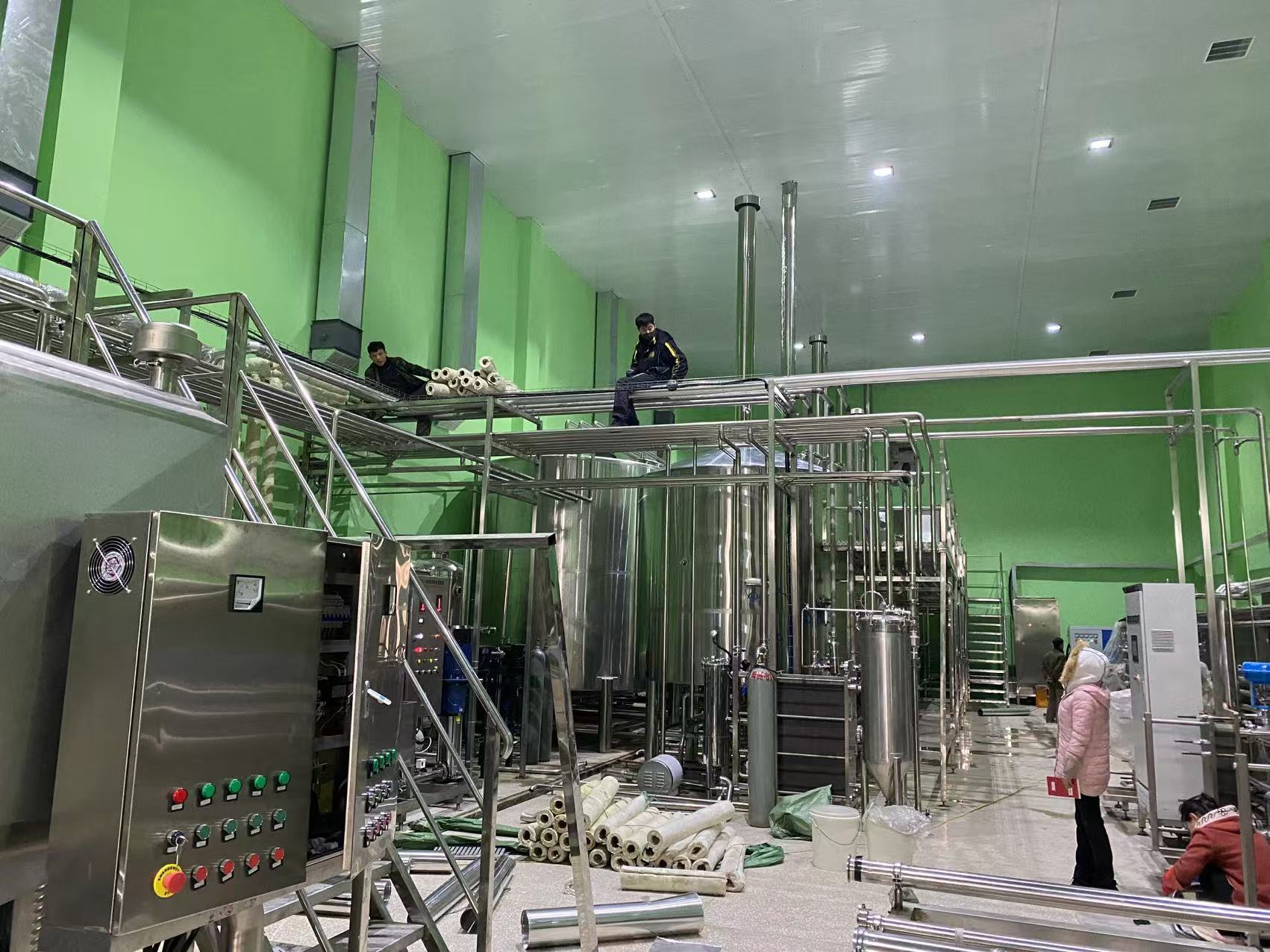 阿坝精酿啤酒设备厂—精酿啤酒设备制造：传承工艺与创新科技的交融